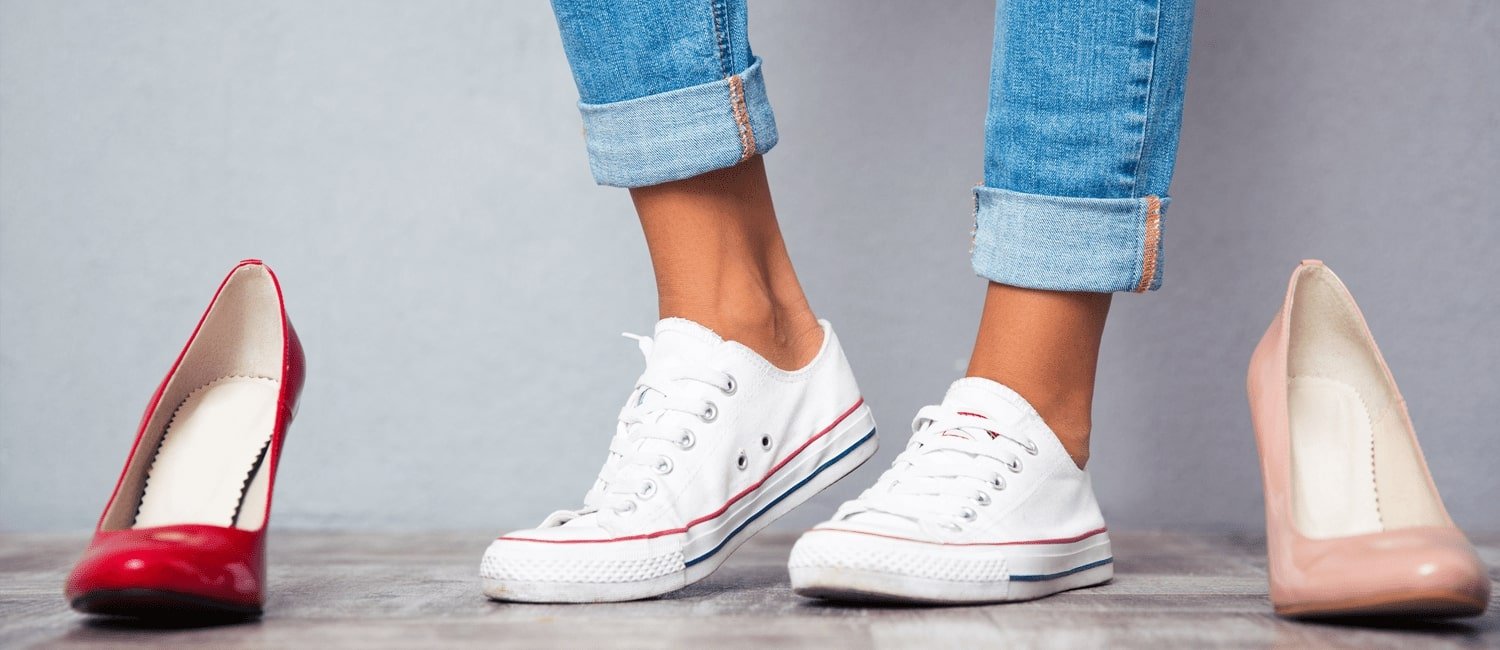 What Women’s Shoes to Wear With Jeans - Privileged