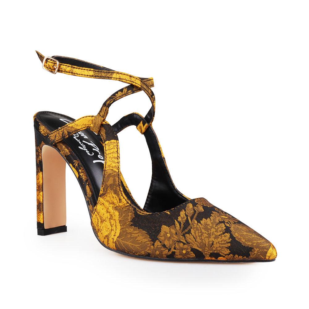 HeelPrivilegedAisling