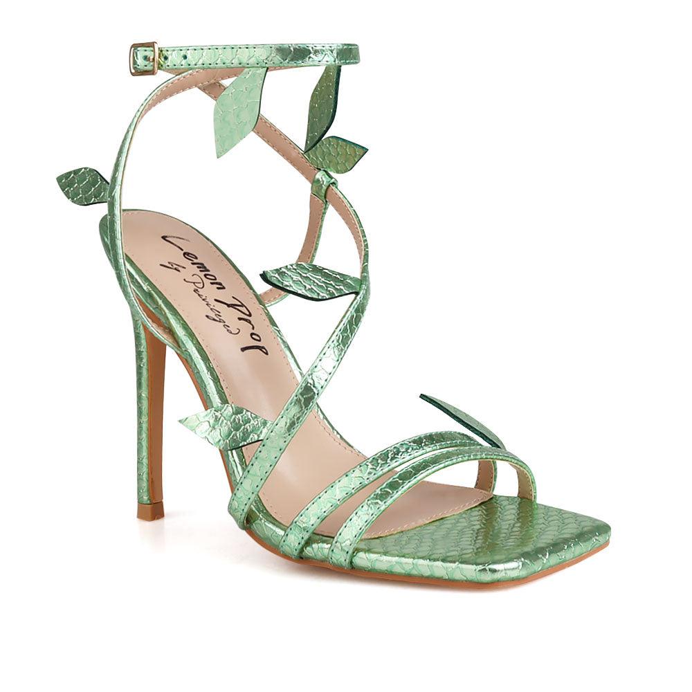 HeelPrivilegedBrielle