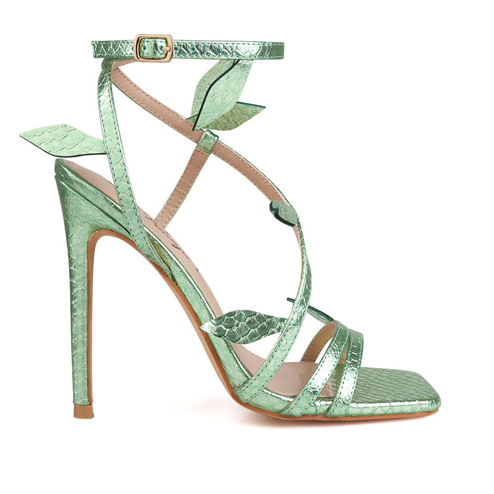 HeelPrivilegedBrielle