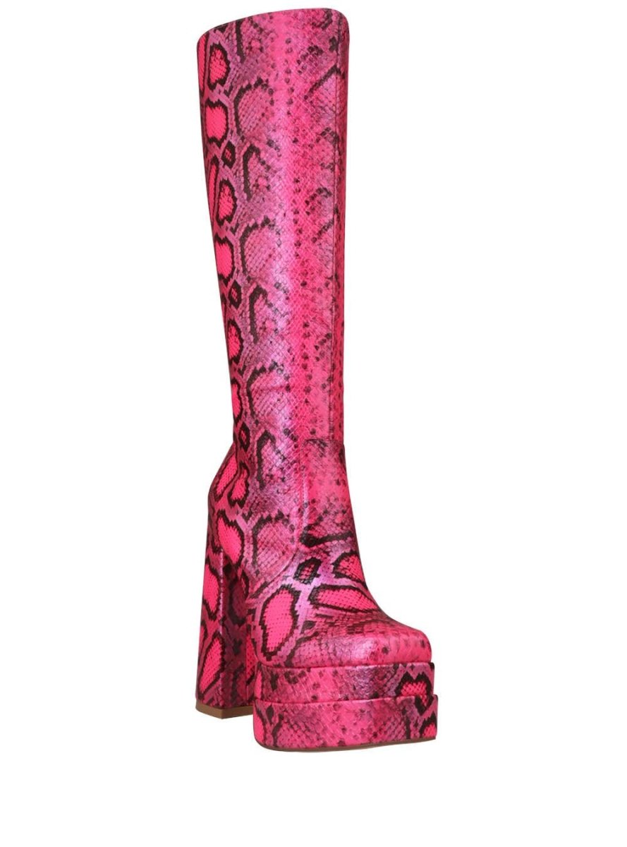 BootPrivilegedBruna