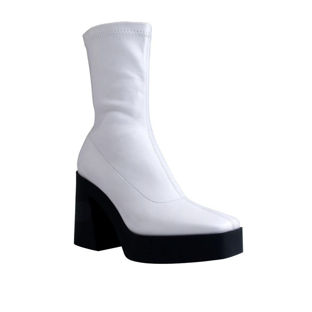 BootiePrivilegedColby