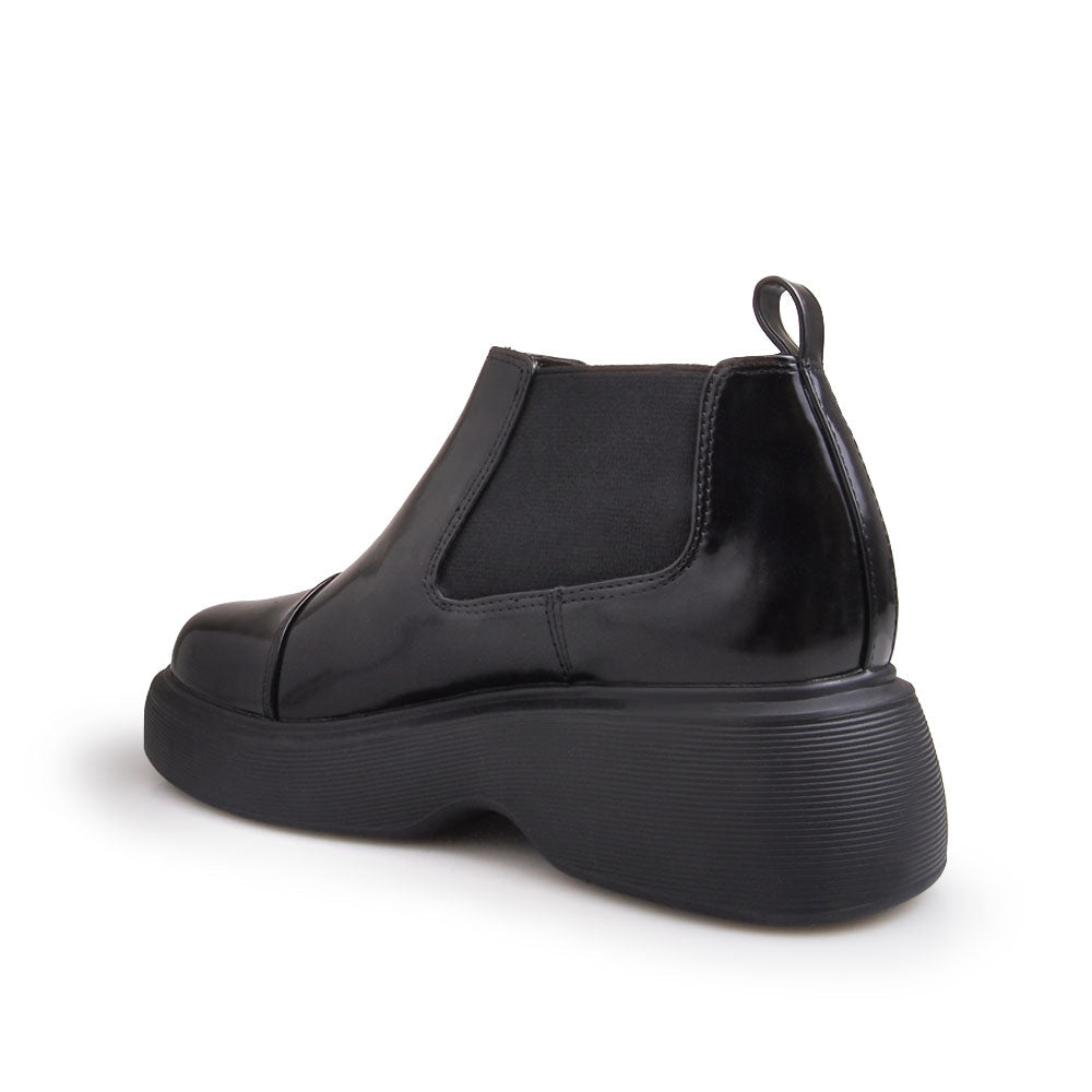 BootiePrivilegedFairfield