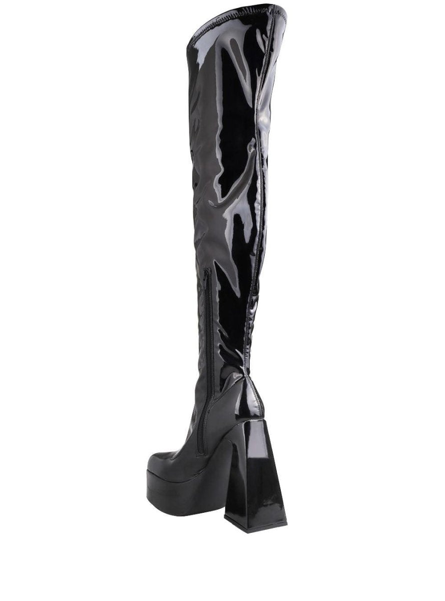BootPrivilegedGinsburg