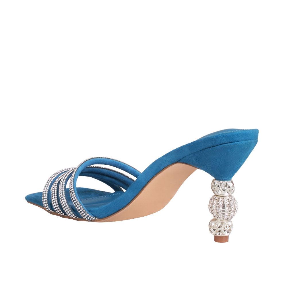 HeelPrivilegedHaute