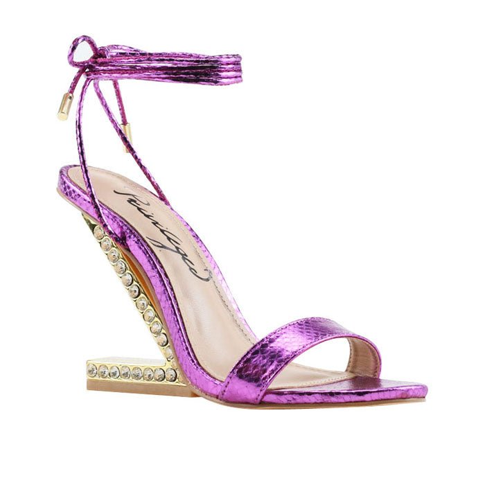 HeelPrivilegedJrue