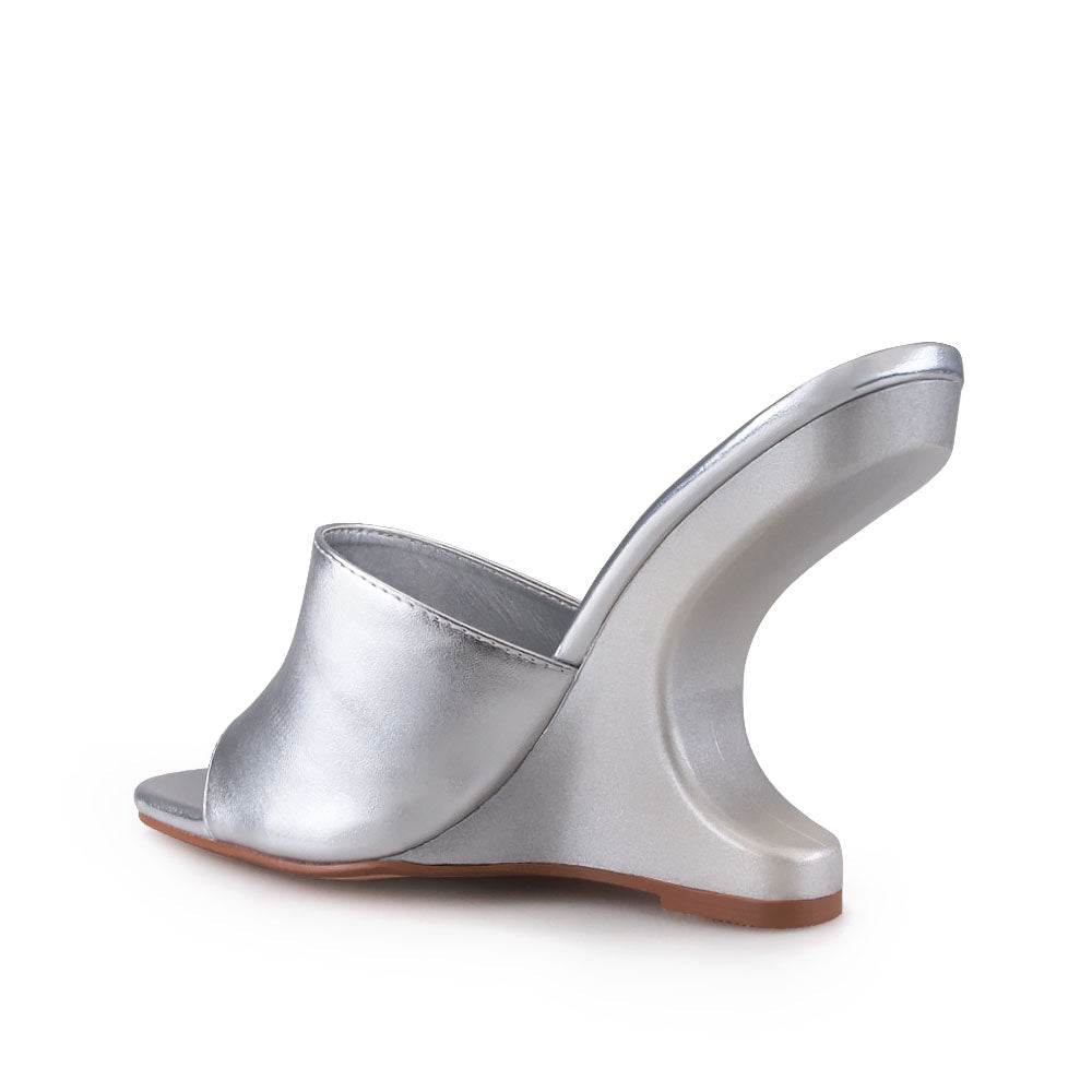HeelPrivilegedKabili