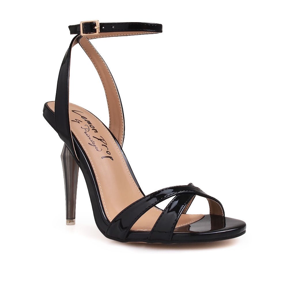 HeelPrivilegedKarinda