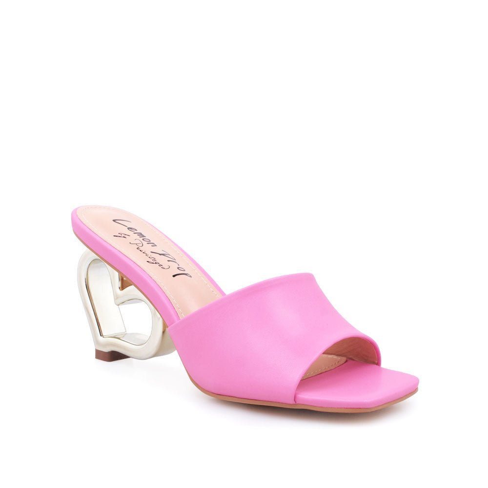 HeelPrivilegedLyza