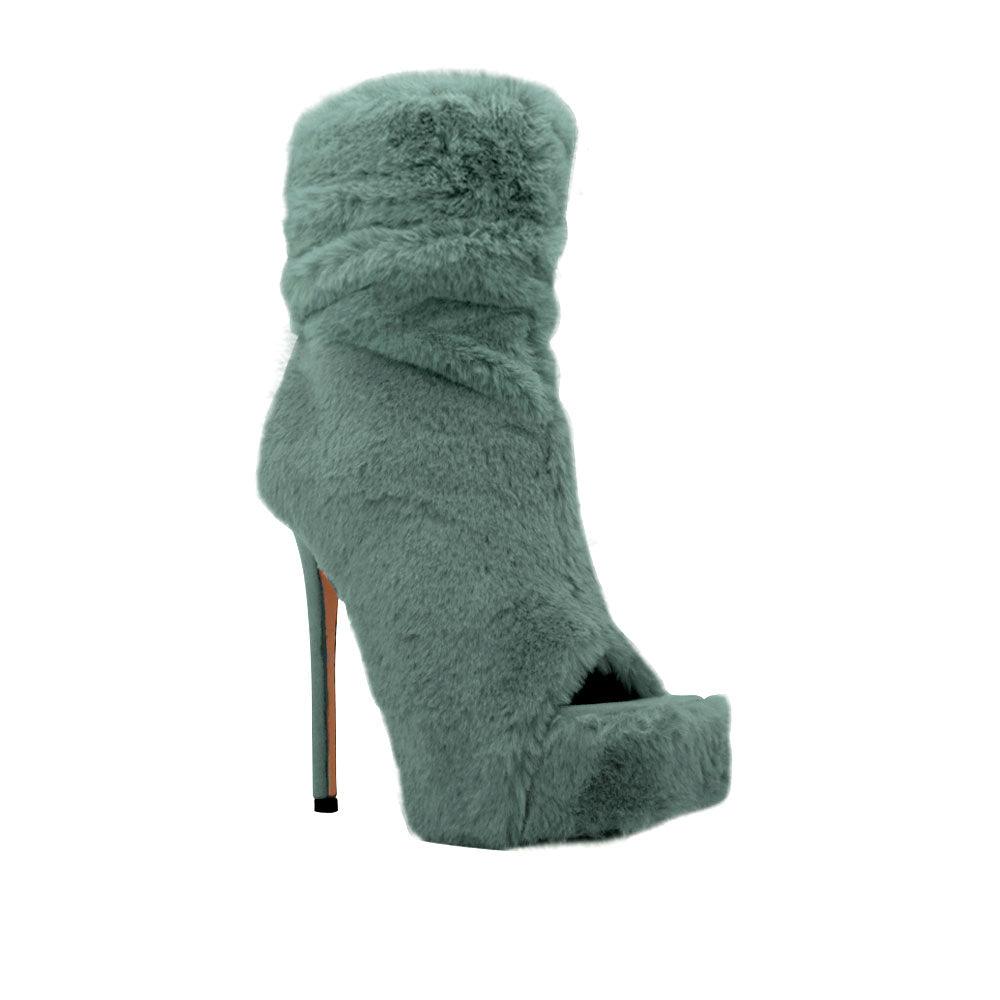 BootiePrivilegedMailion