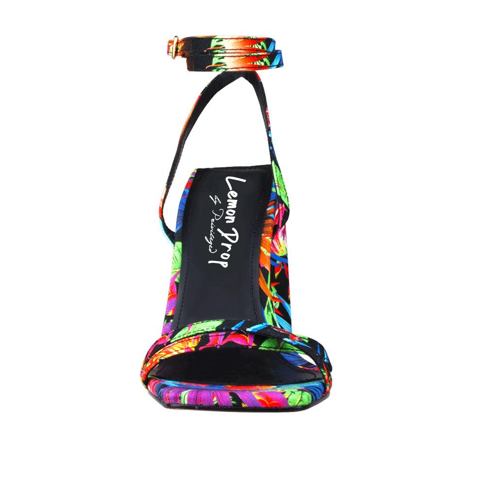 HeelPrivilegedNaomi