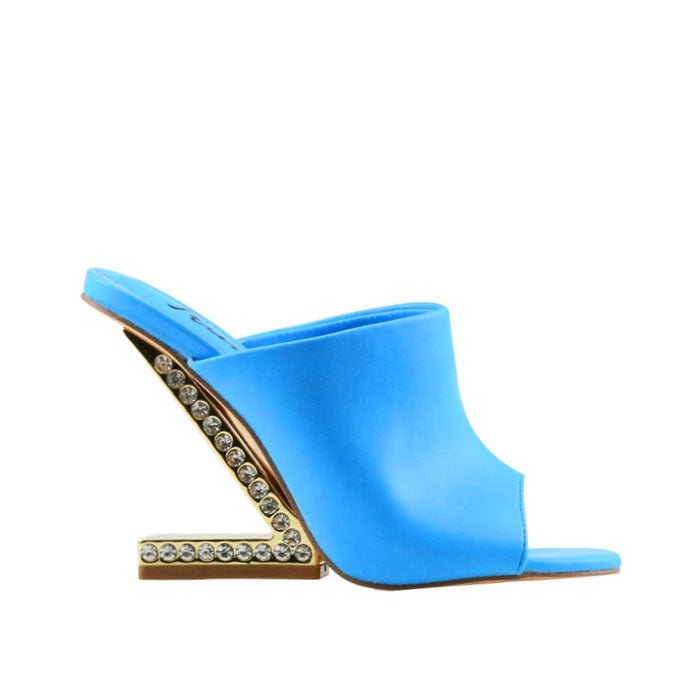 HeelPrivilegedOrlia