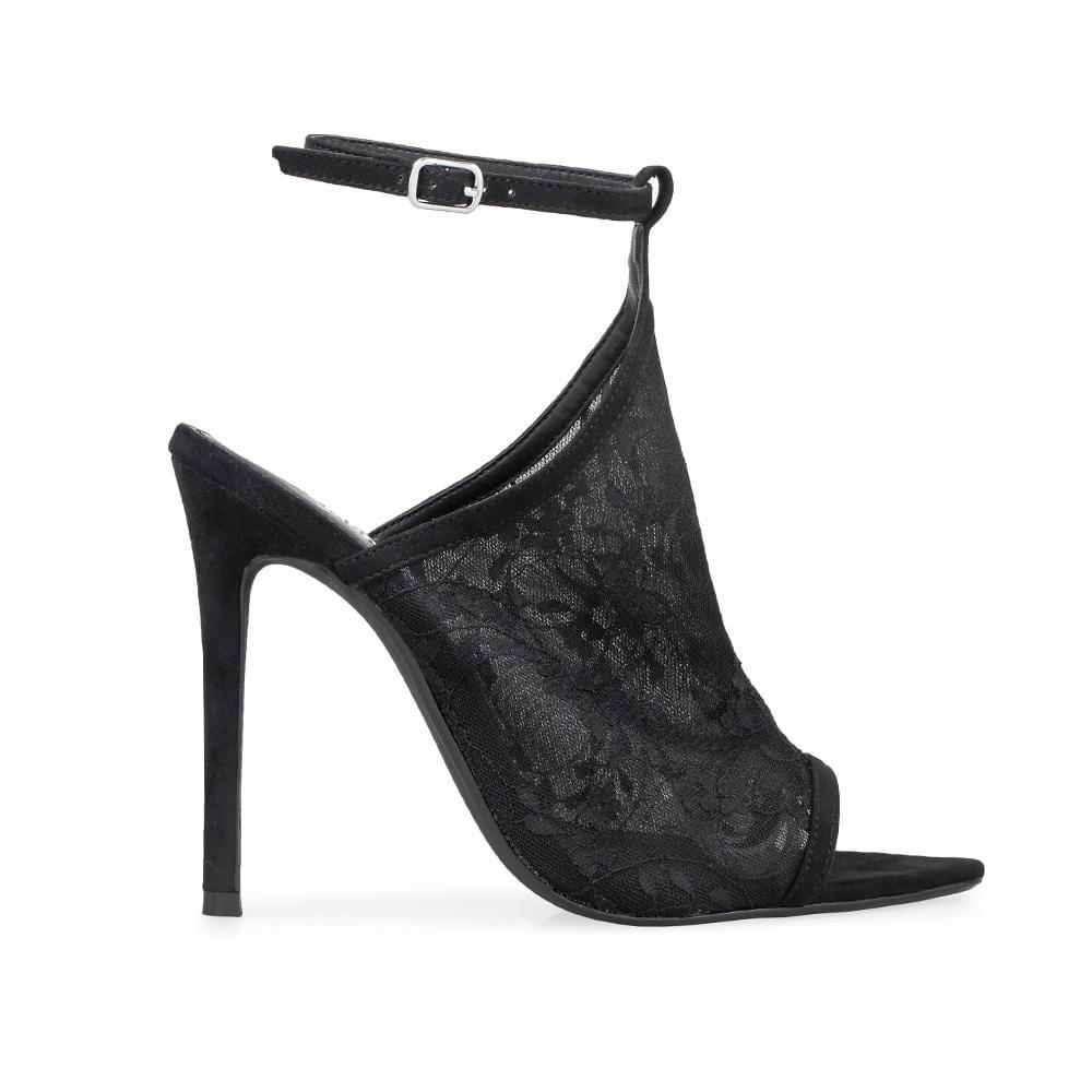 FootwearPrivilegedRyanne