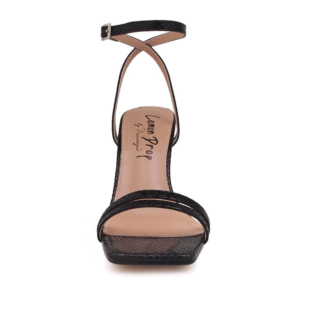 HeelPrivilegedSilvestra