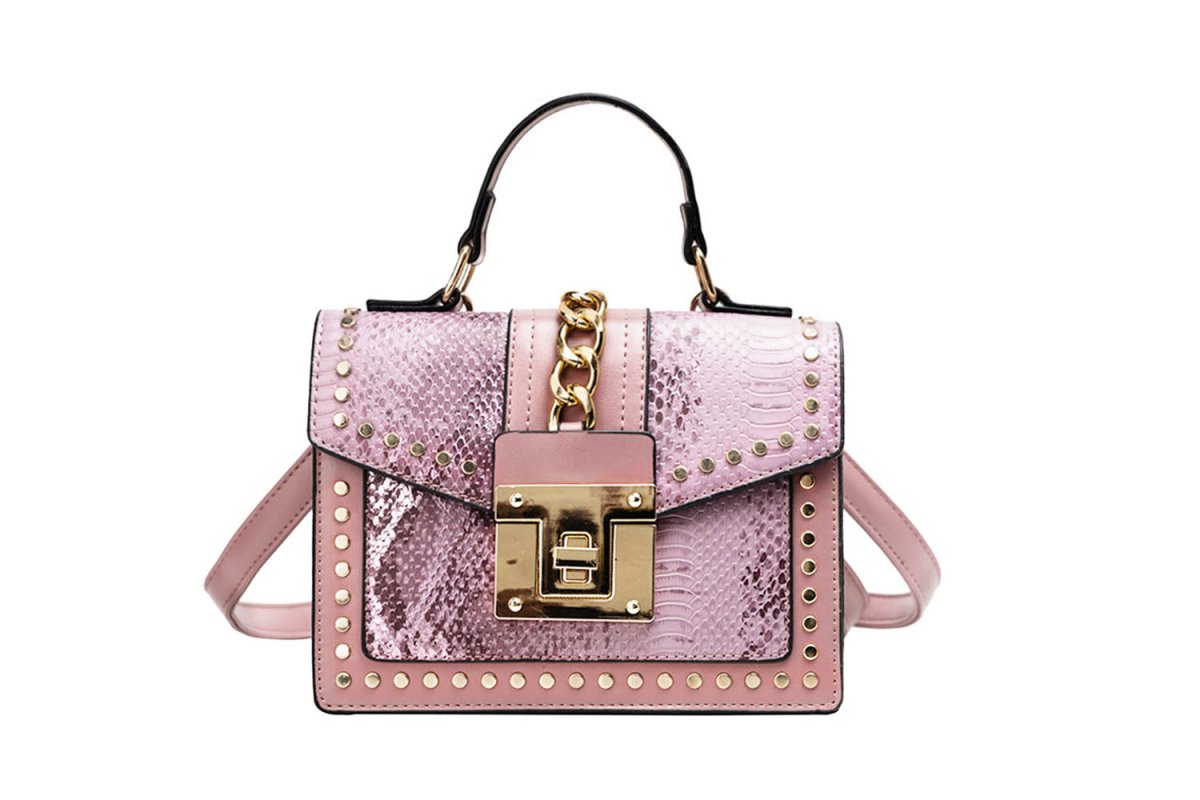HandbagPrivilegedStyr Clasp Purse