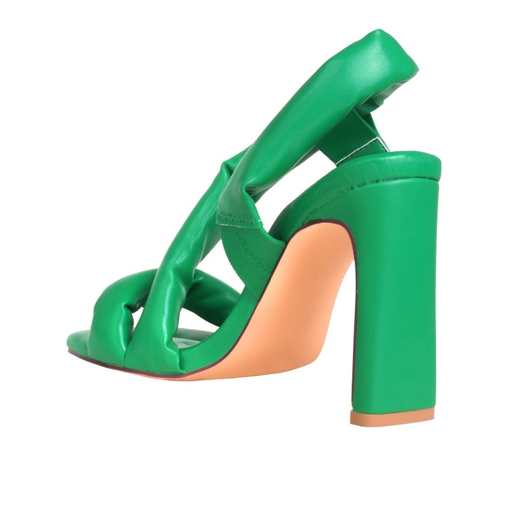 HeelPrivilegedTinley