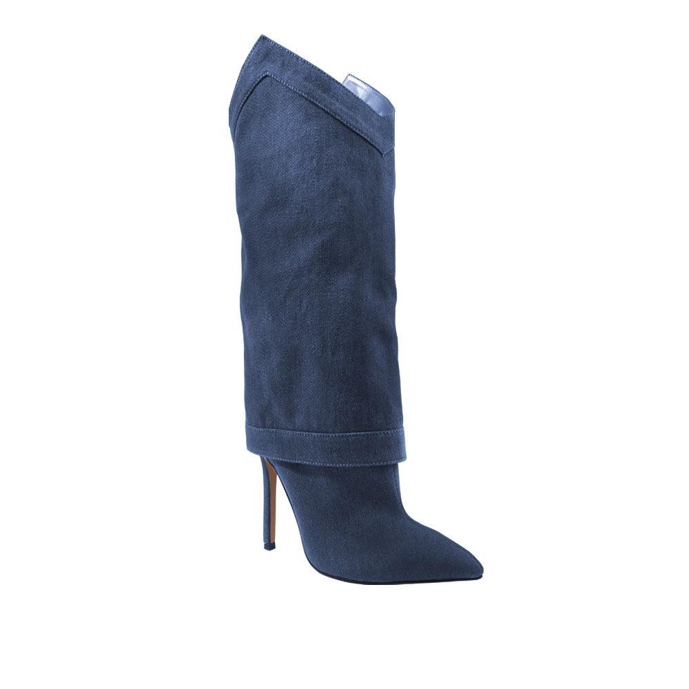 Medium heighted women boots in blue suede material-corner view