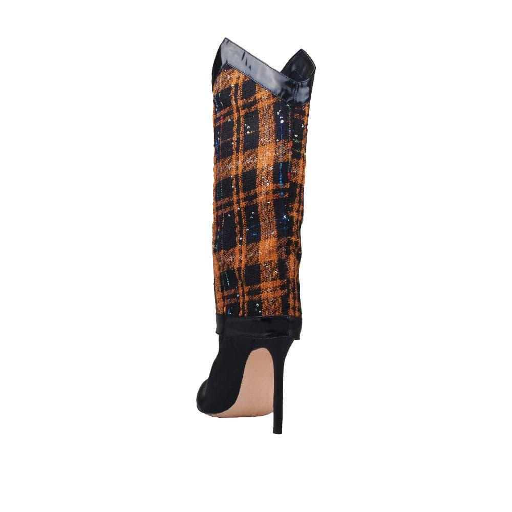 Medium heighted women boots in brown and black color-posterior view