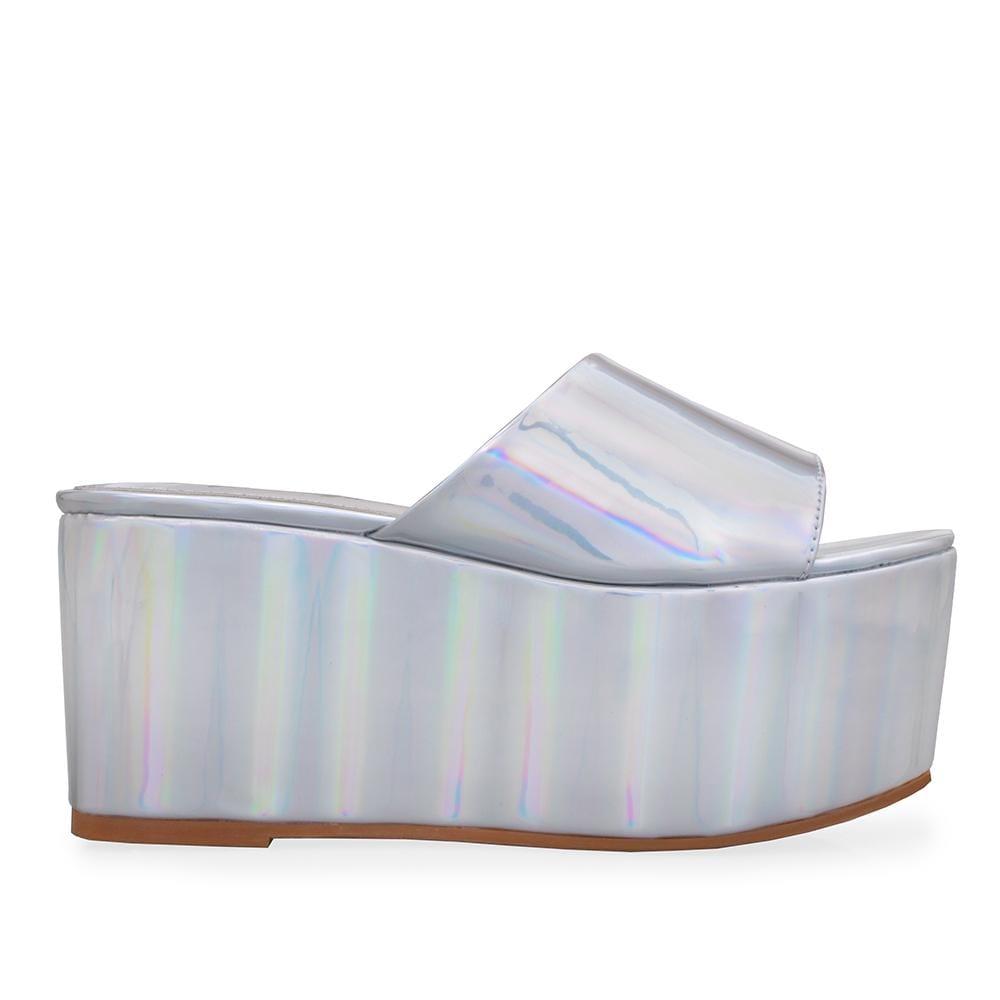 Vegan patent leather platform women slip ons in silver