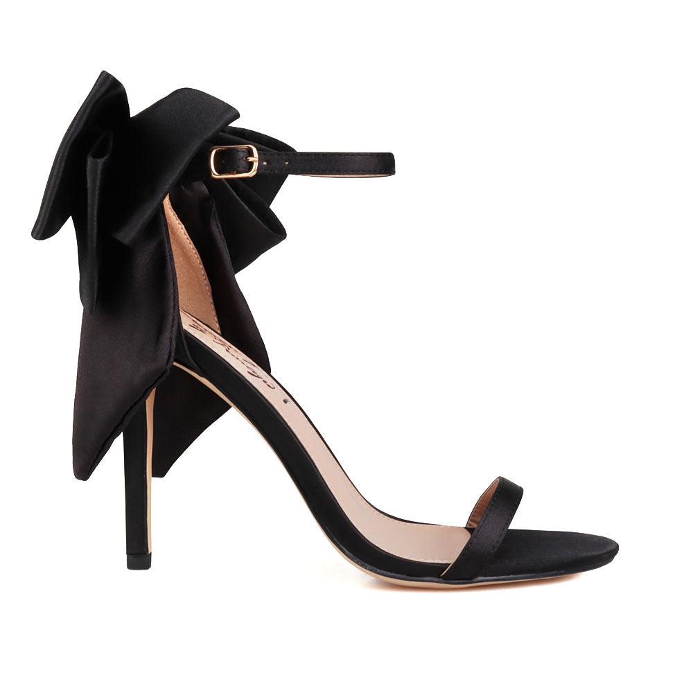 HeelPrivilegedWoodell