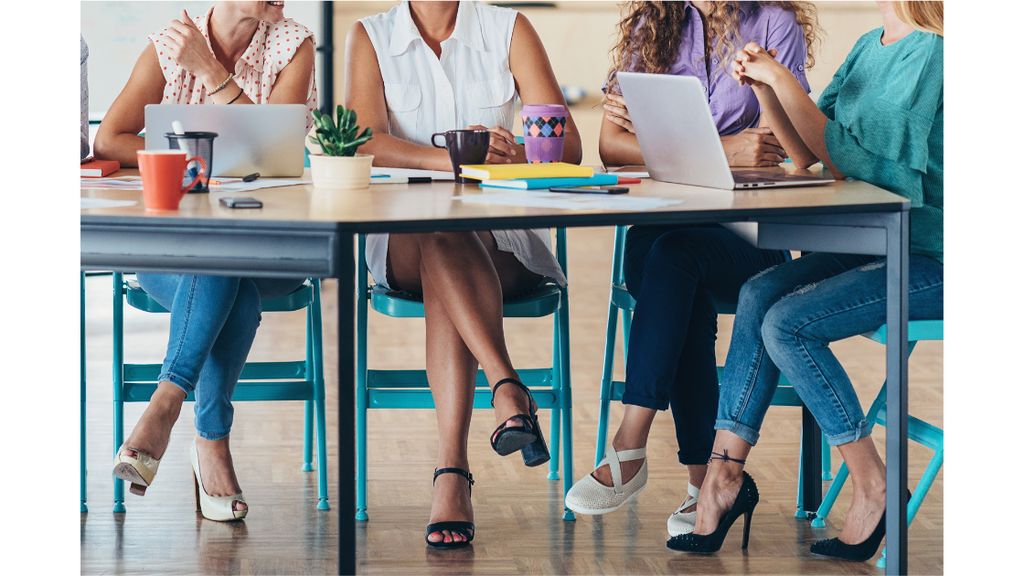 Fashion Meets Function: The Best Women's Boots for Work – Privileged