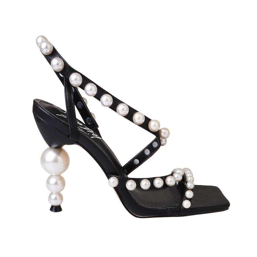 HeelPrivilegedAbby