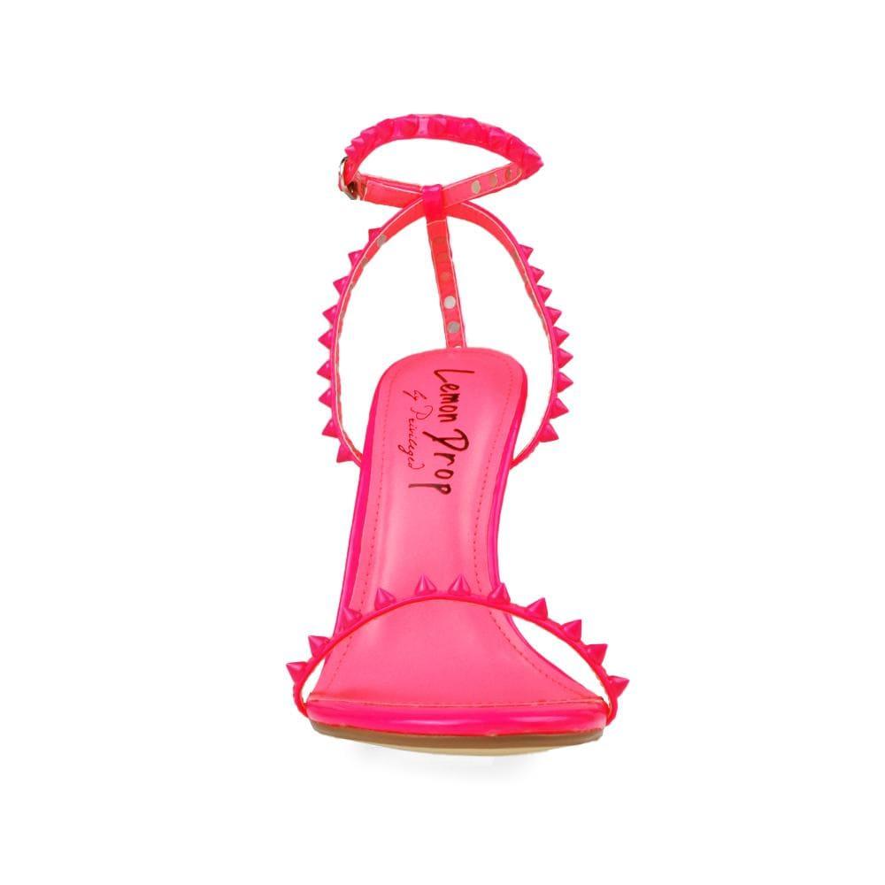 HeelPrivilegedBrewster