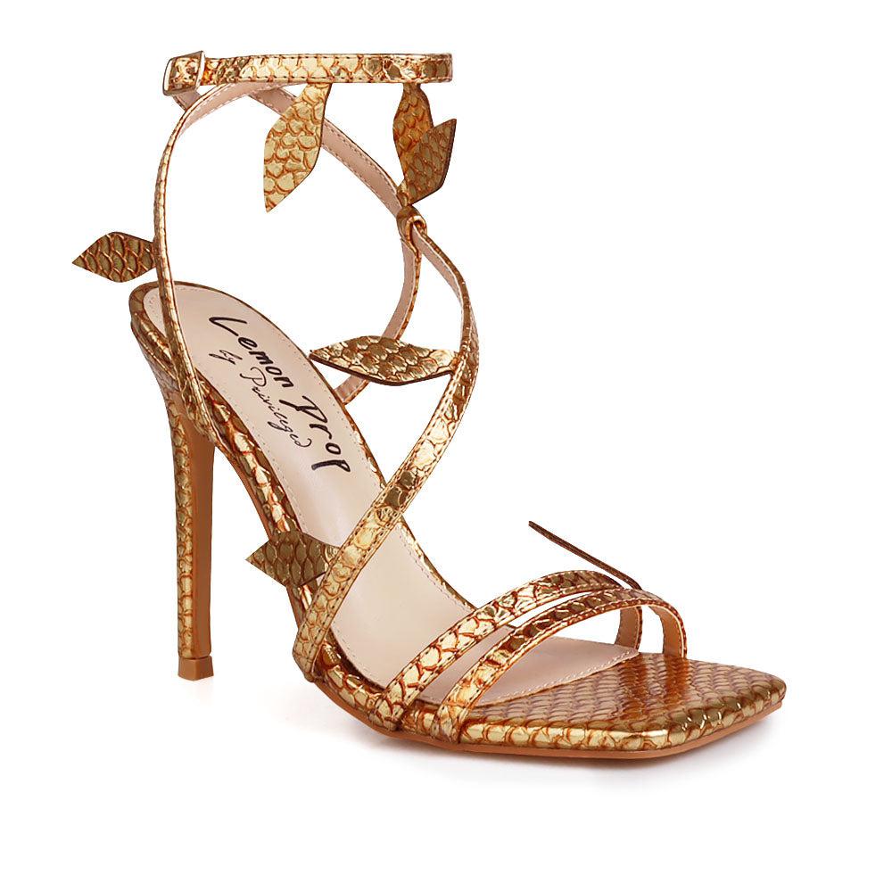 HeelPrivilegedBrielle