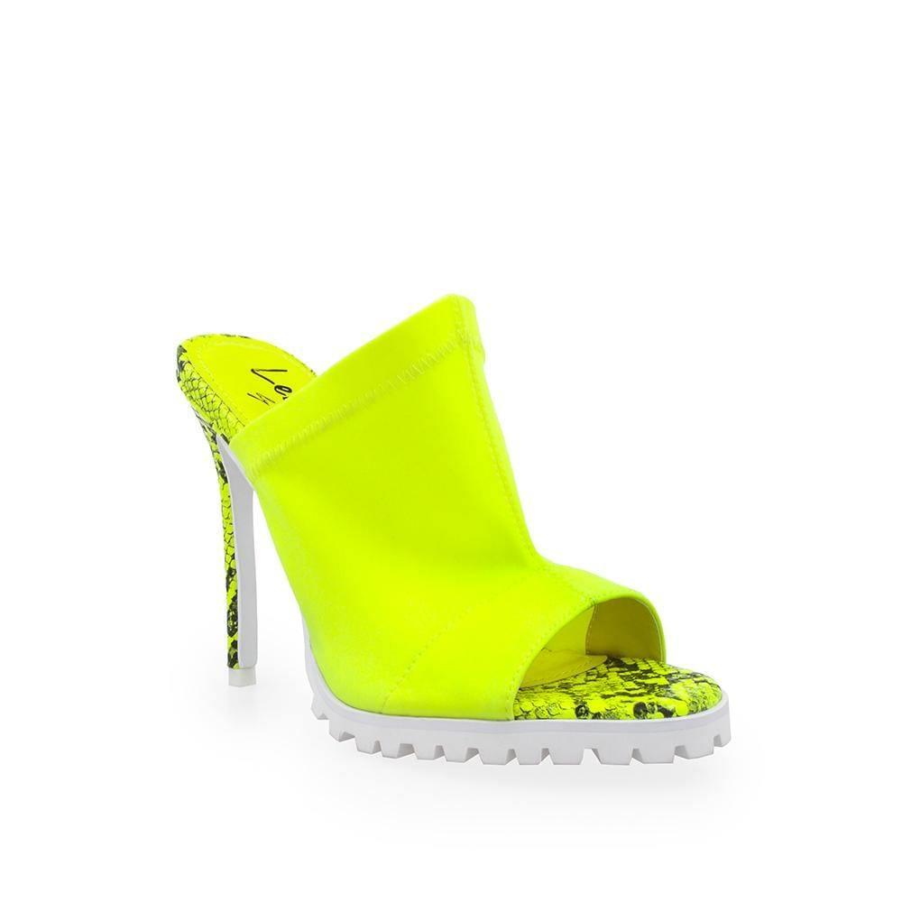 HeelPrivilegedBrindisi