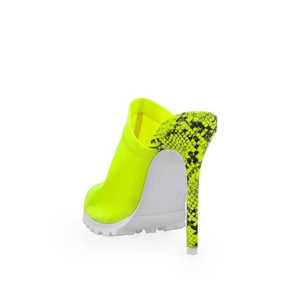 HeelPrivilegedBrindisi