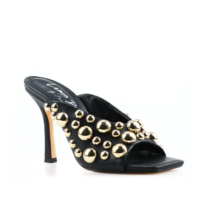 HeelPrivilegedChic