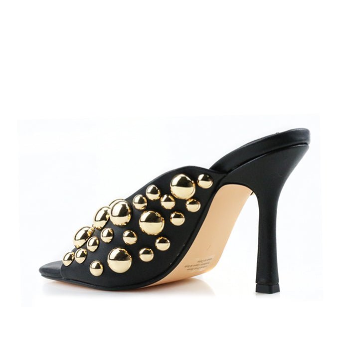 HeelPrivilegedChic