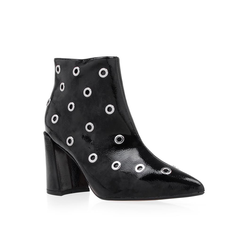 BootiePrivilegedCornd