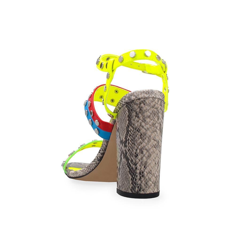 HeelPrivilegedCrillera