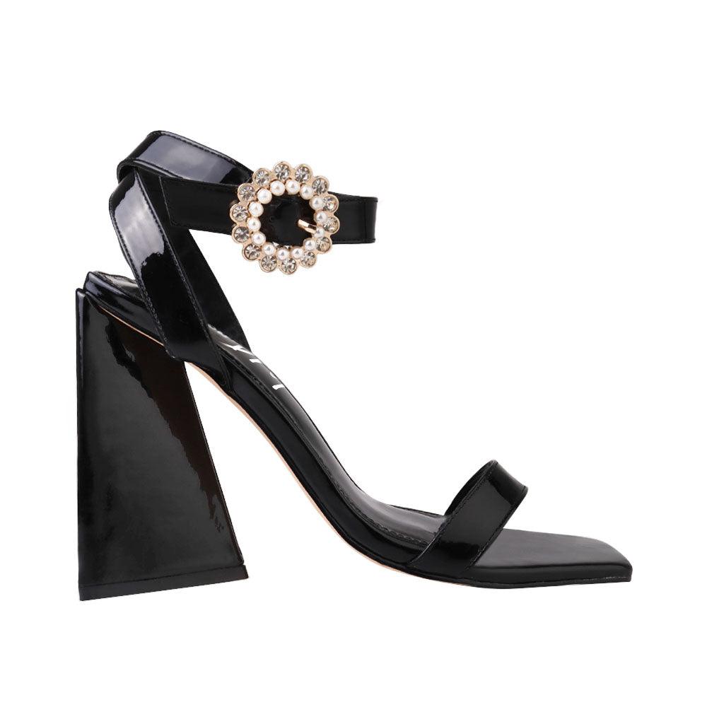HeelPrivilegedDamian