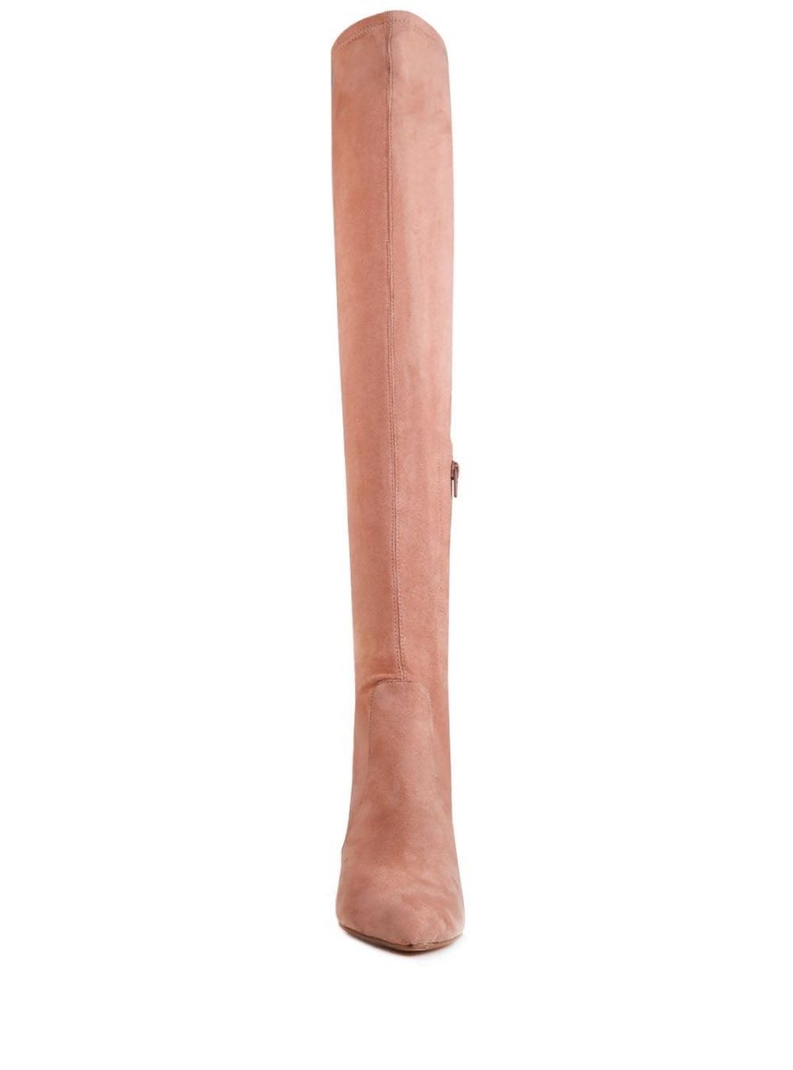 BootPrivilegedDennis