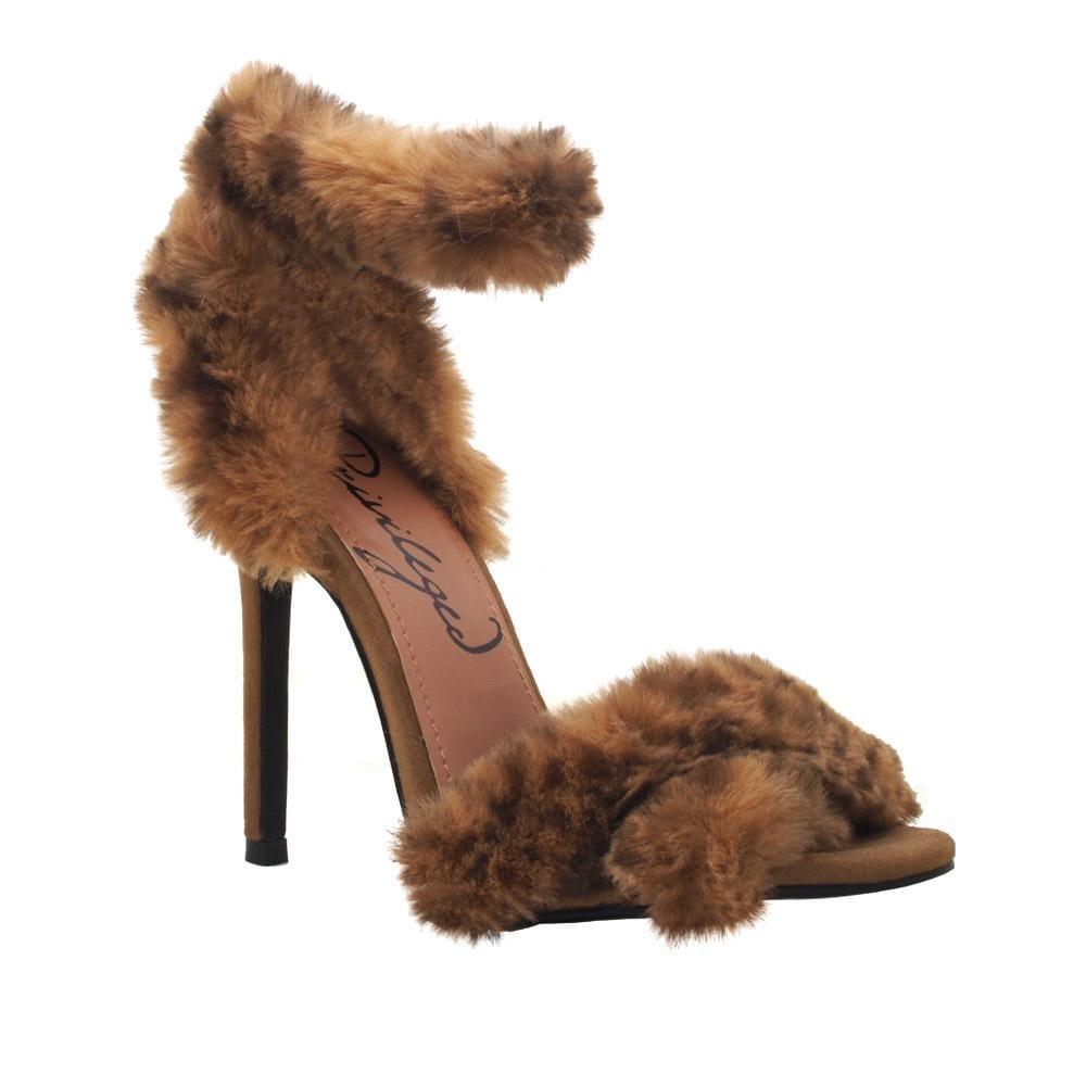 HeelPrivilegedDevar