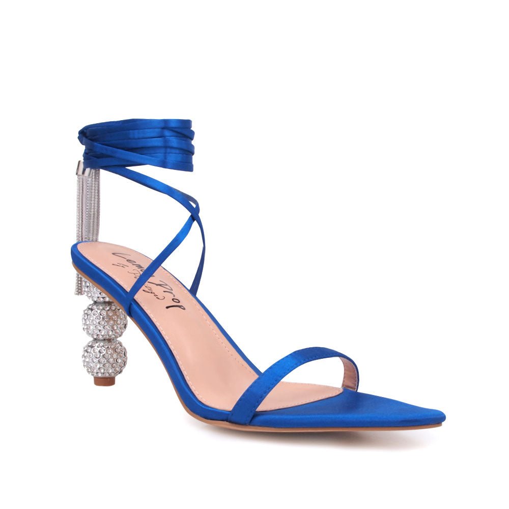 HeelPrivilegedElias