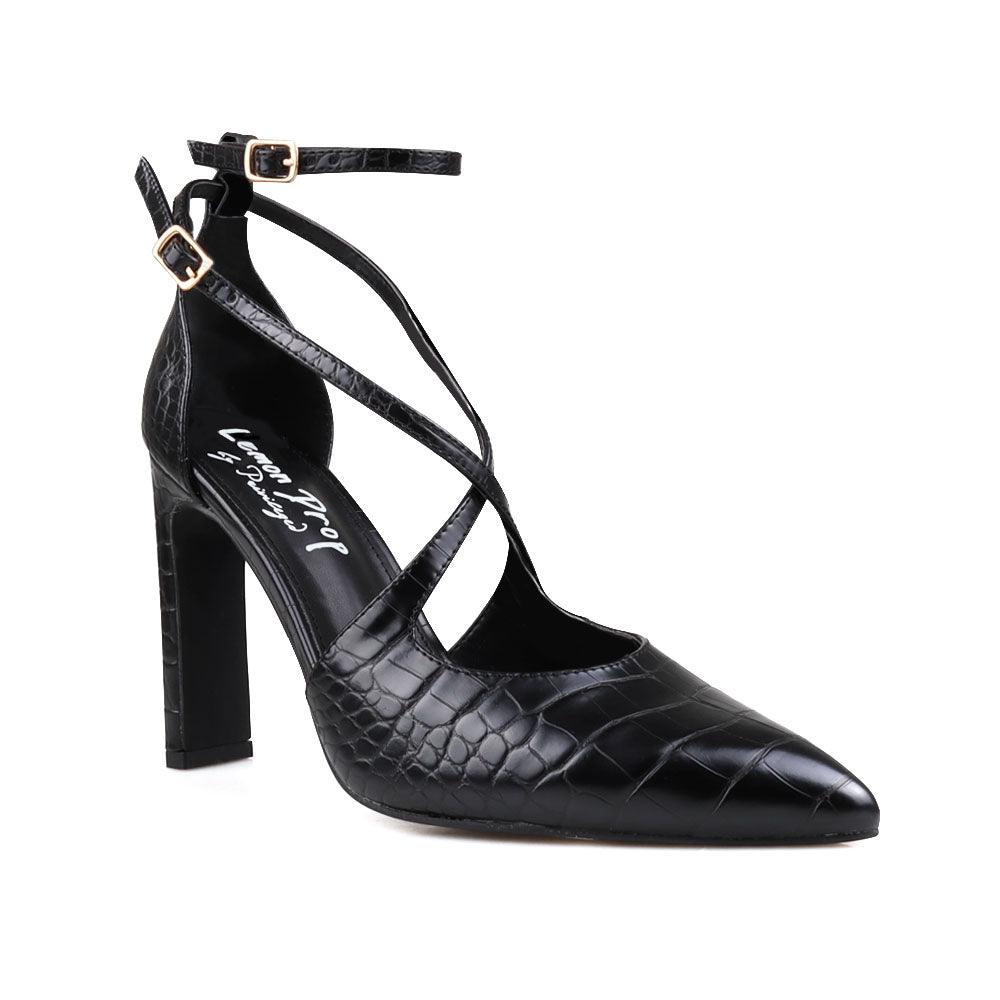 HeelPrivilegedFernanda