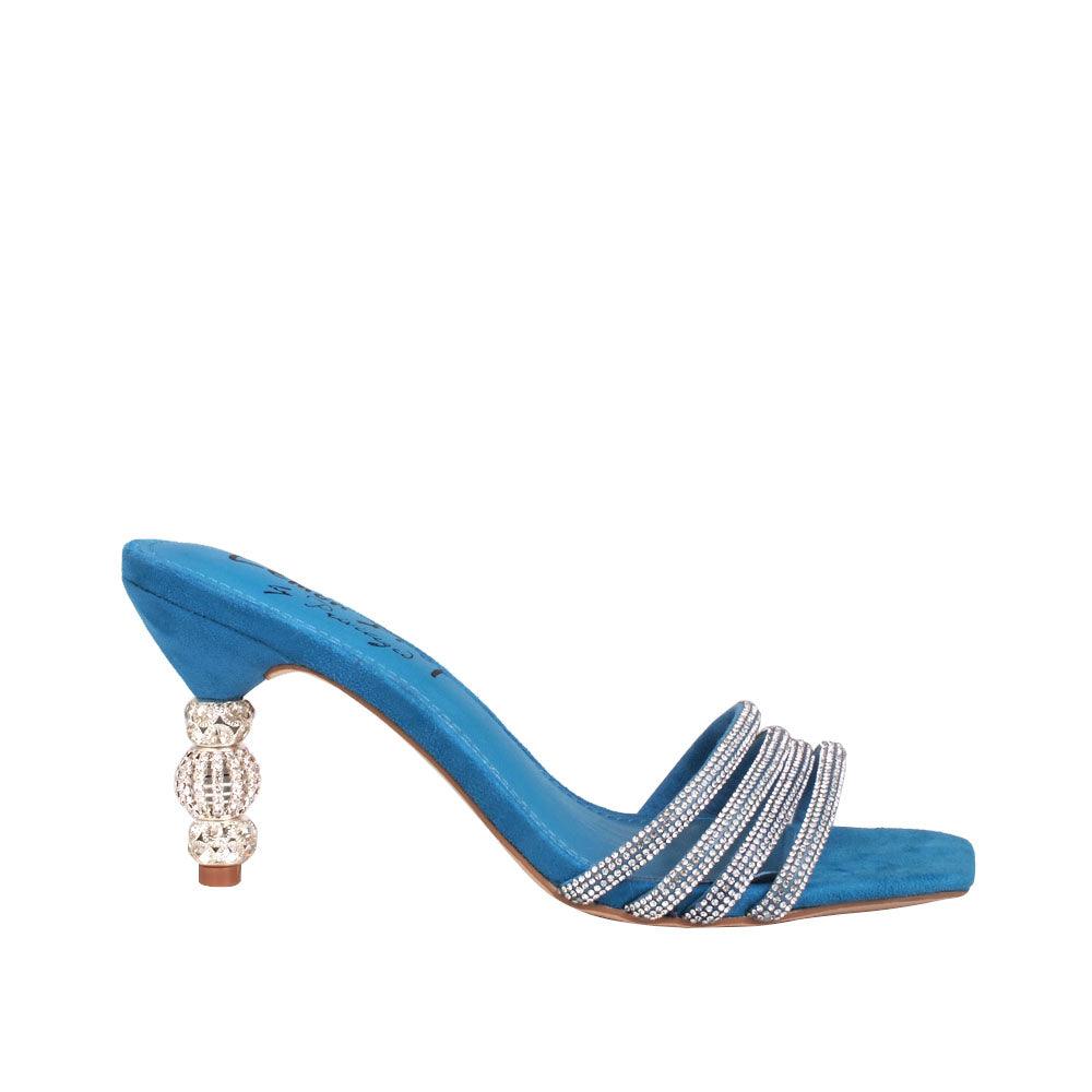 HeelPrivilegedHaute