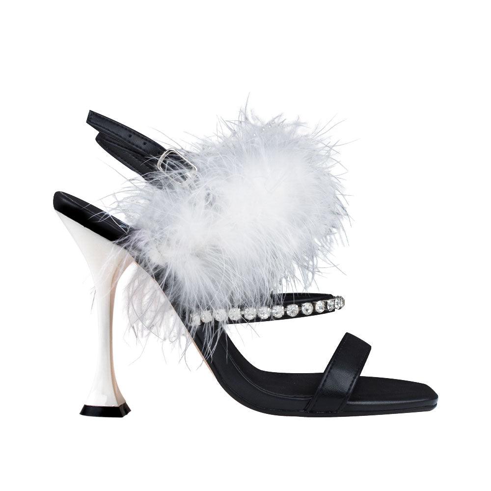 HeelPrivilegedJannie