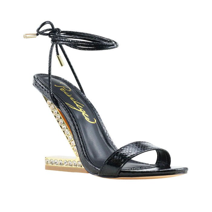 HeelPrivilegedJrue