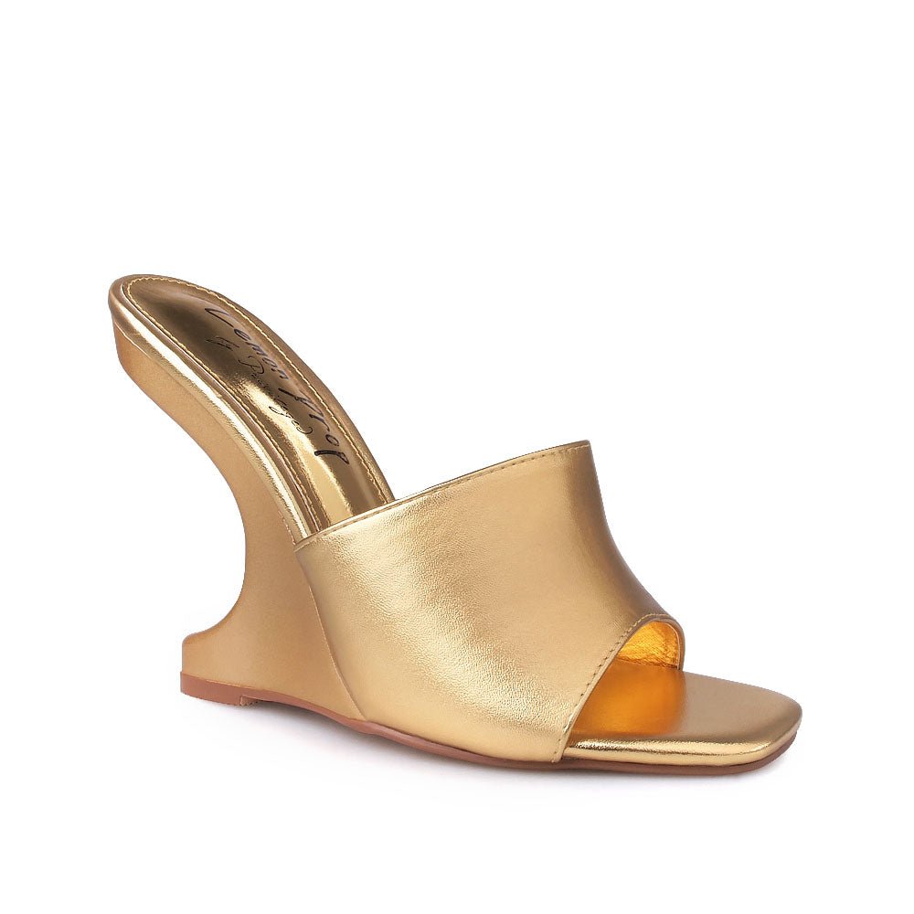 HeelPrivilegedKabili