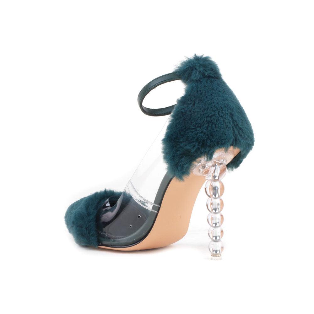 HeelPrivilegedKeisy