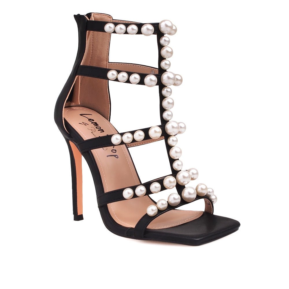 HeelPrivilegedKelci