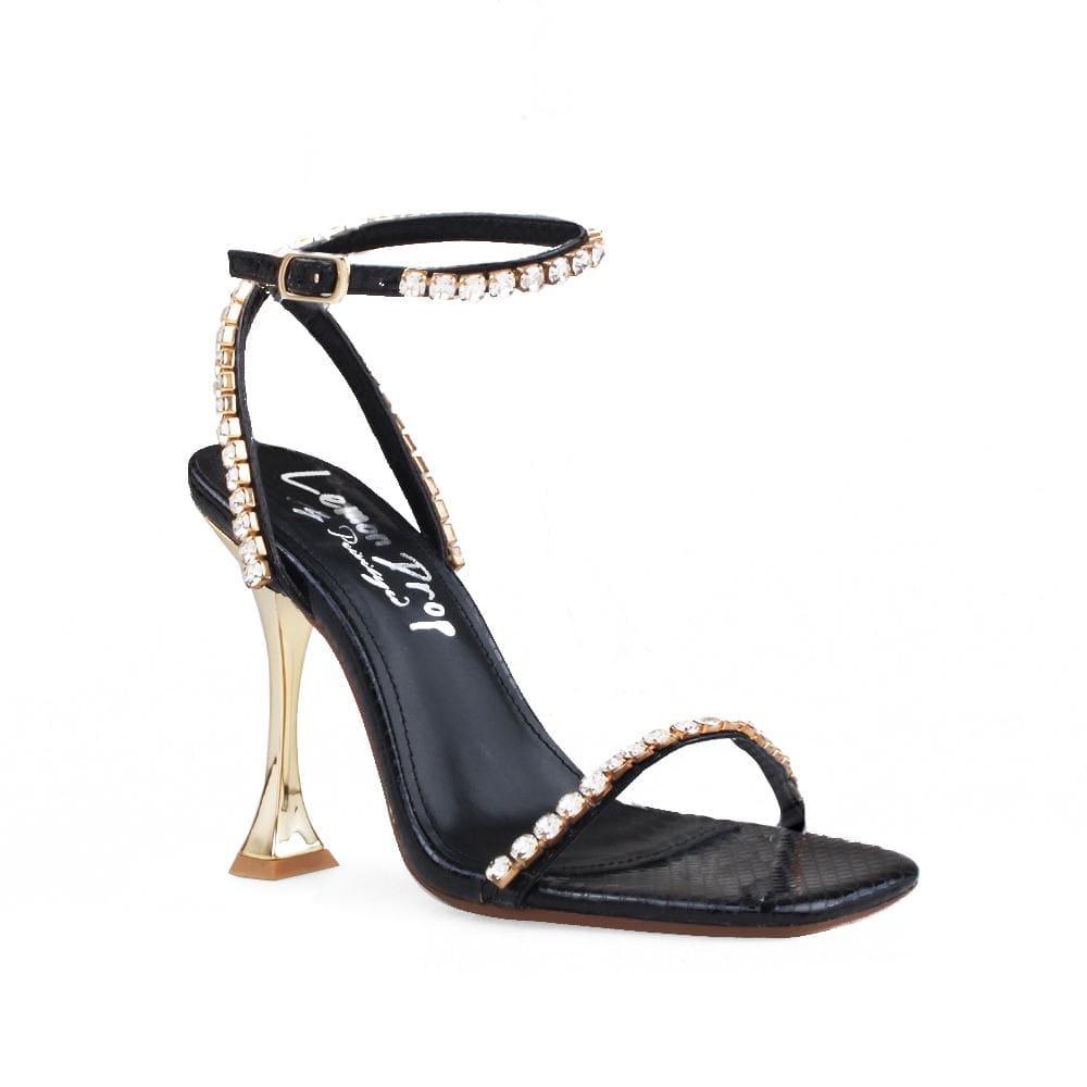 HeelPrivilegedKish