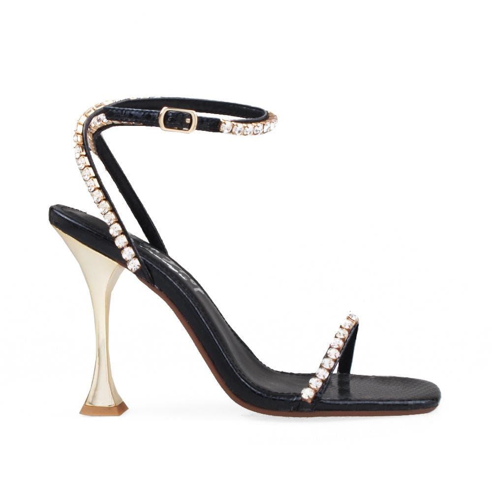 HeelPrivilegedKish