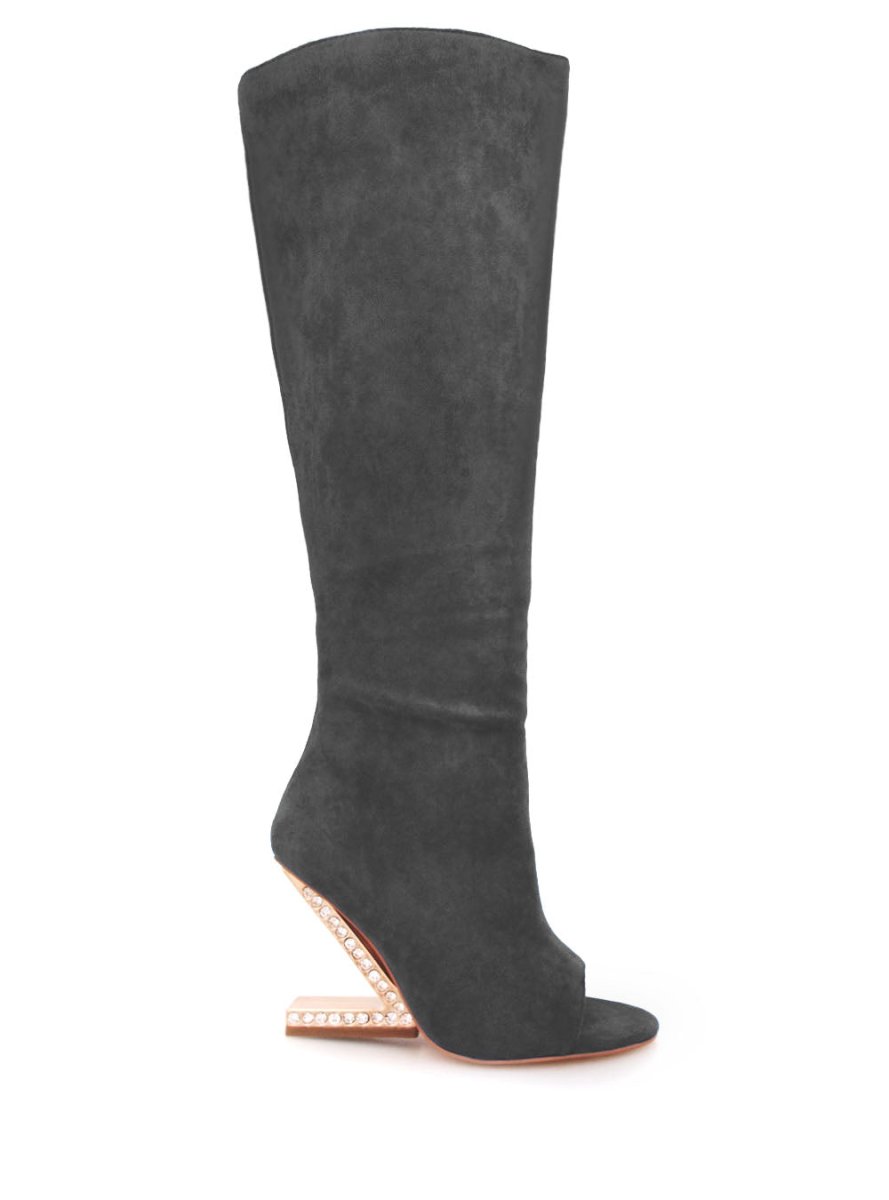 BootPrivilegedLudders
