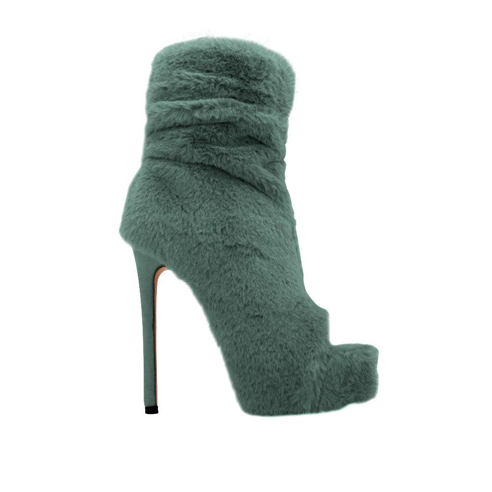 BootiePrivilegedMailion