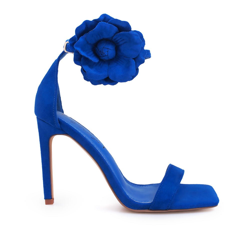 HeelPrivilegedMaria